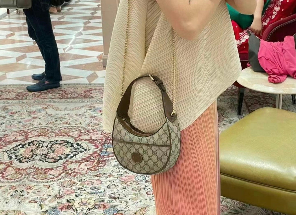 Gucci GG Retro Half Moon Bag ¨C 726843