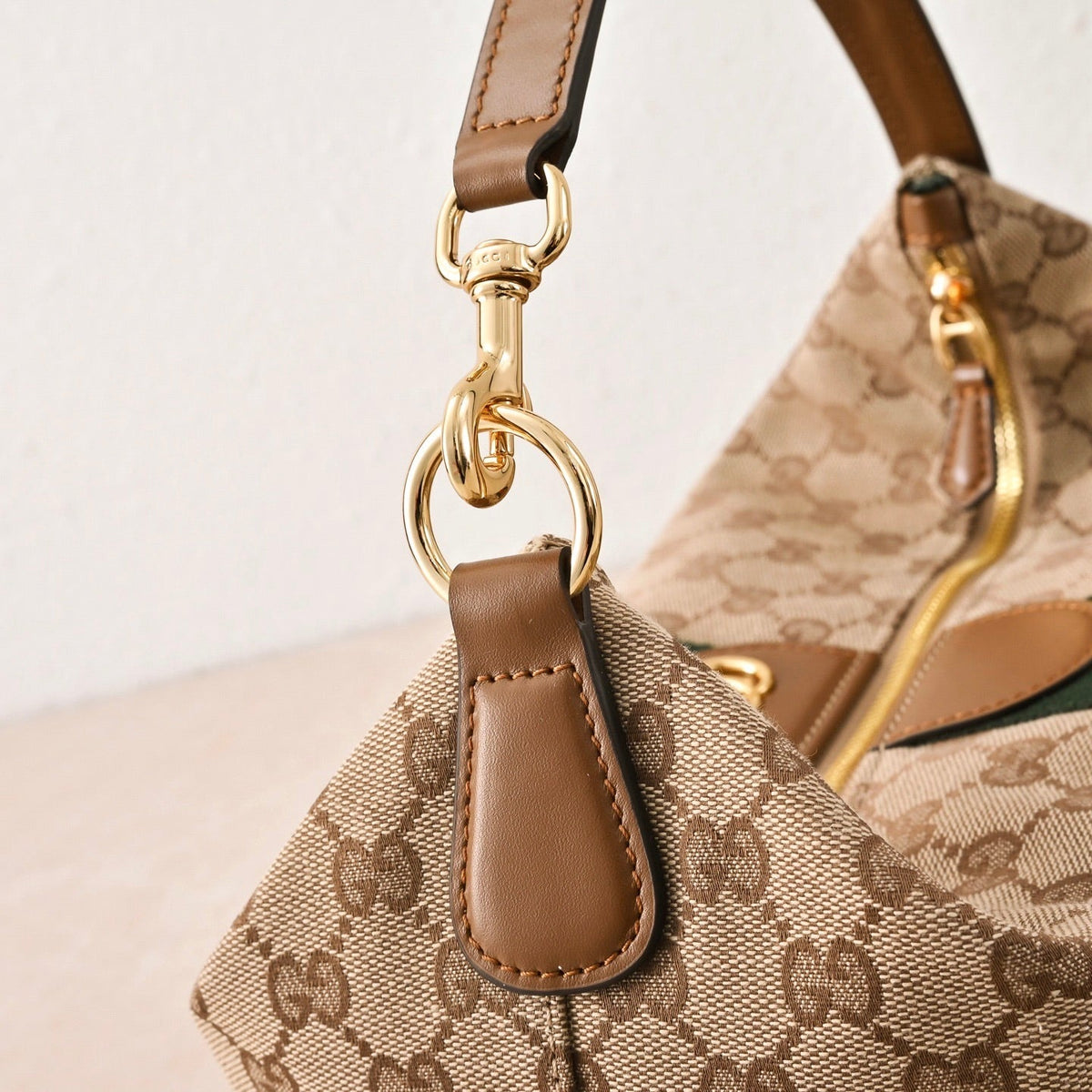 Gucci Vanity Medium Top Handle Bag ¨C 857799