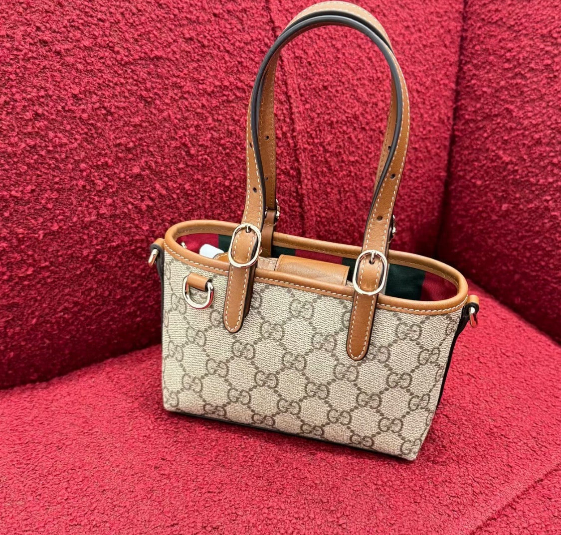 Gucci GG Emblem Mini Tote Bag ¨C 855491