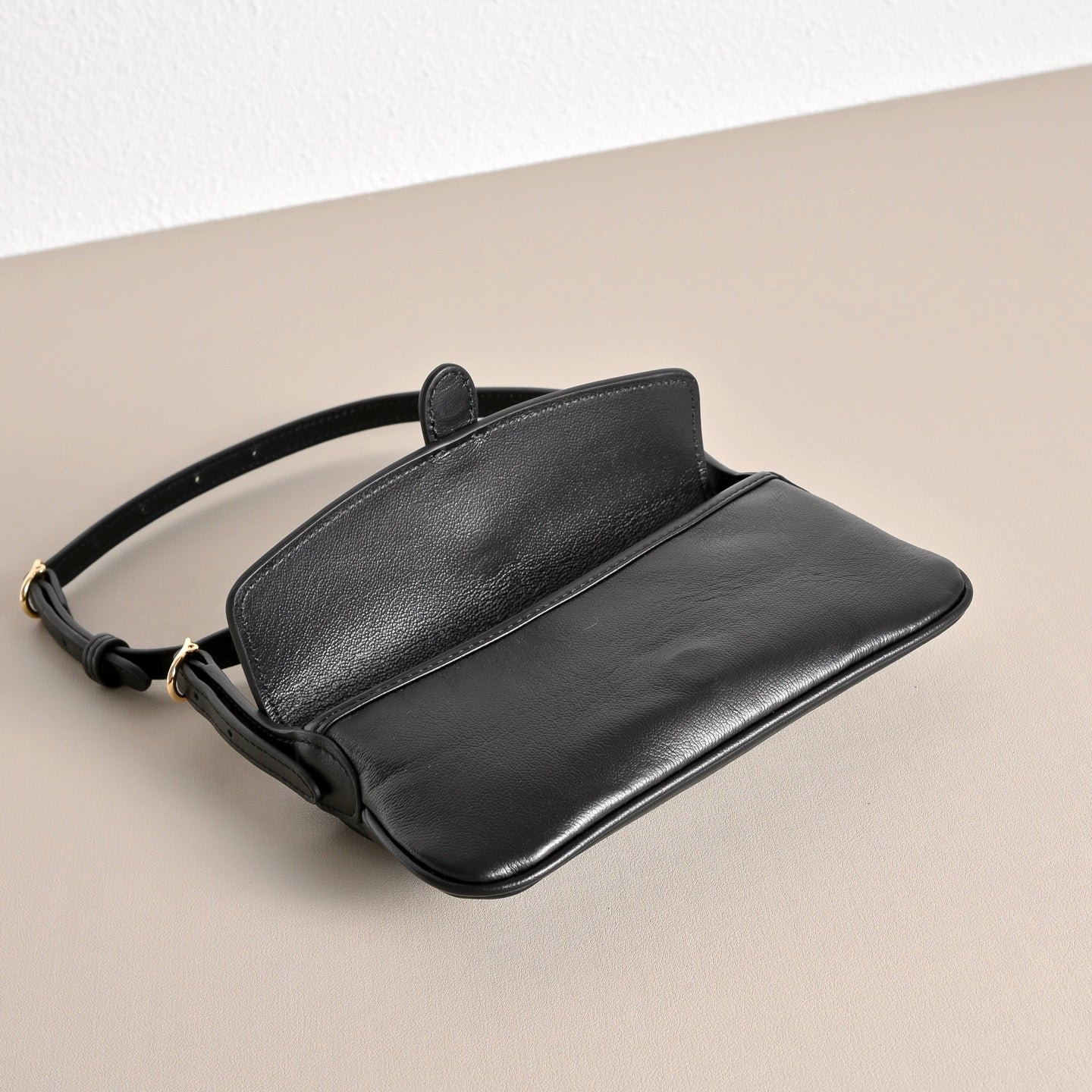 Gucci Jackie Mini Shoulder Bag ¨C 867156