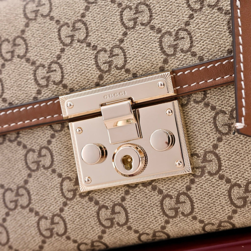 Gucci Padlock Medium Top Handle Bag ¨C 838998