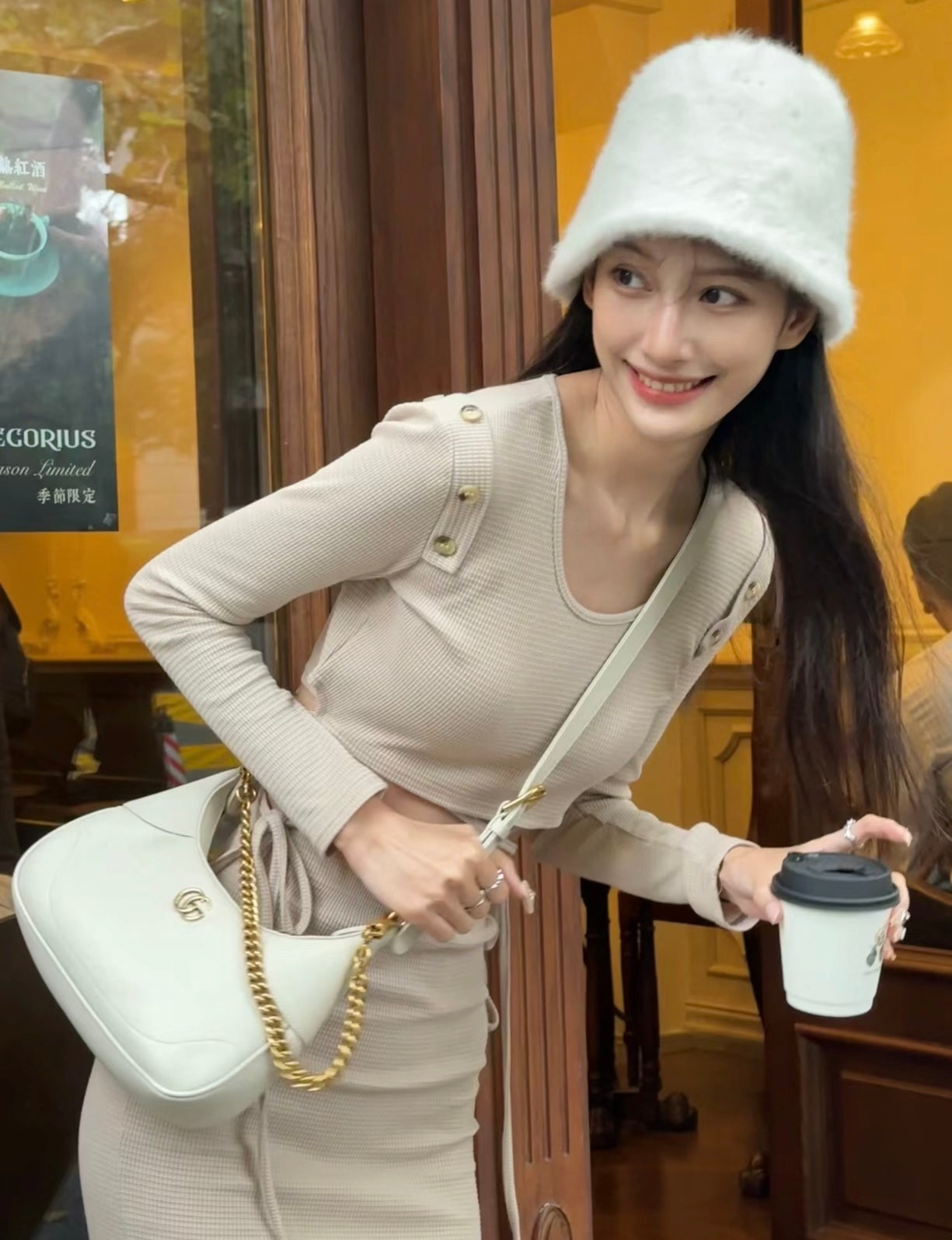 Gucci GG Aphrodite Crescent Shoulder Bag ¨C 731817