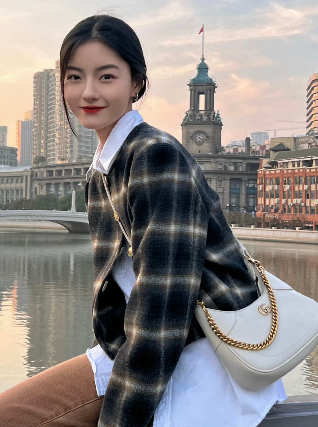 Gucci GG Aphrodite Crescent Shoulder Bag ¨C 731817