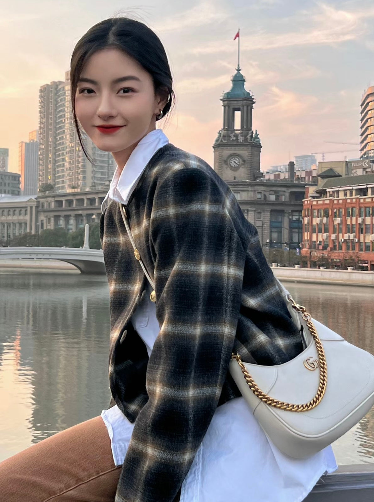 Gucci GG Aphrodite Crescent Shoulder Bag ¨C 731817