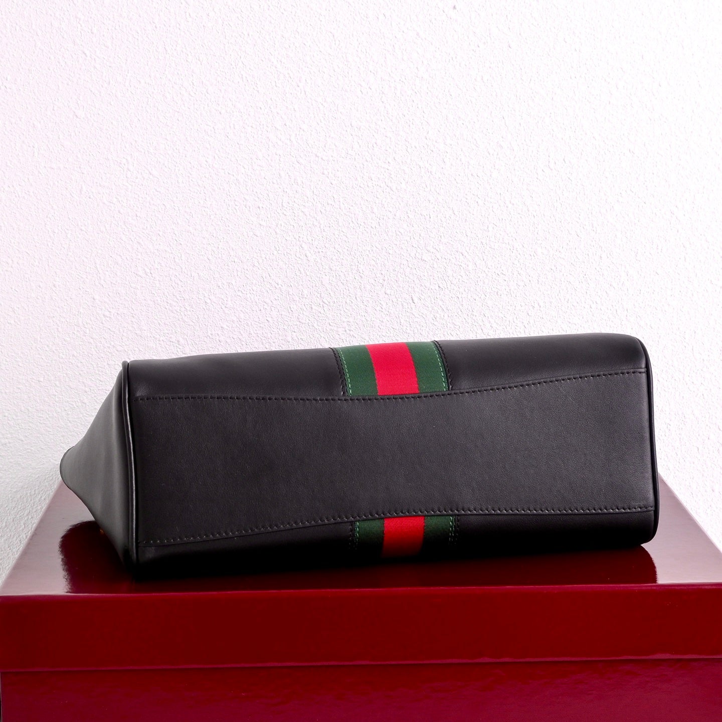 Gucci GG Paparazzo Medium Handbag ¨C 875018