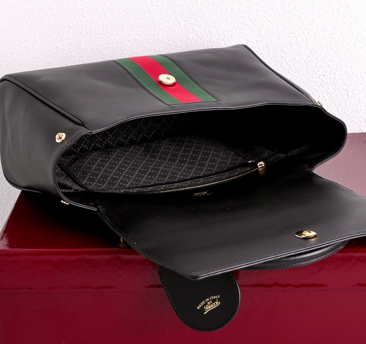 Gucci GG Paparazzo Medium Handbag ¨C 875018