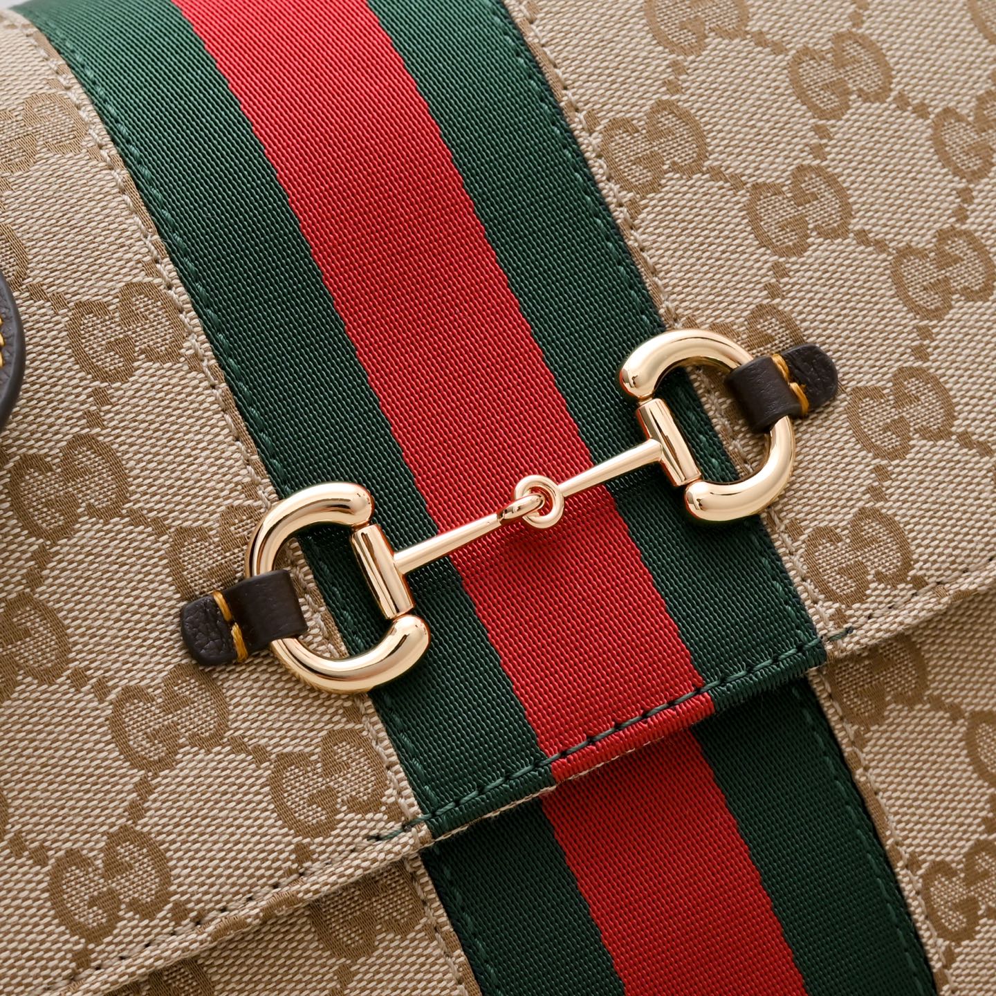 Gucci GG Paparazzo Medium Handbag ¨C 875018