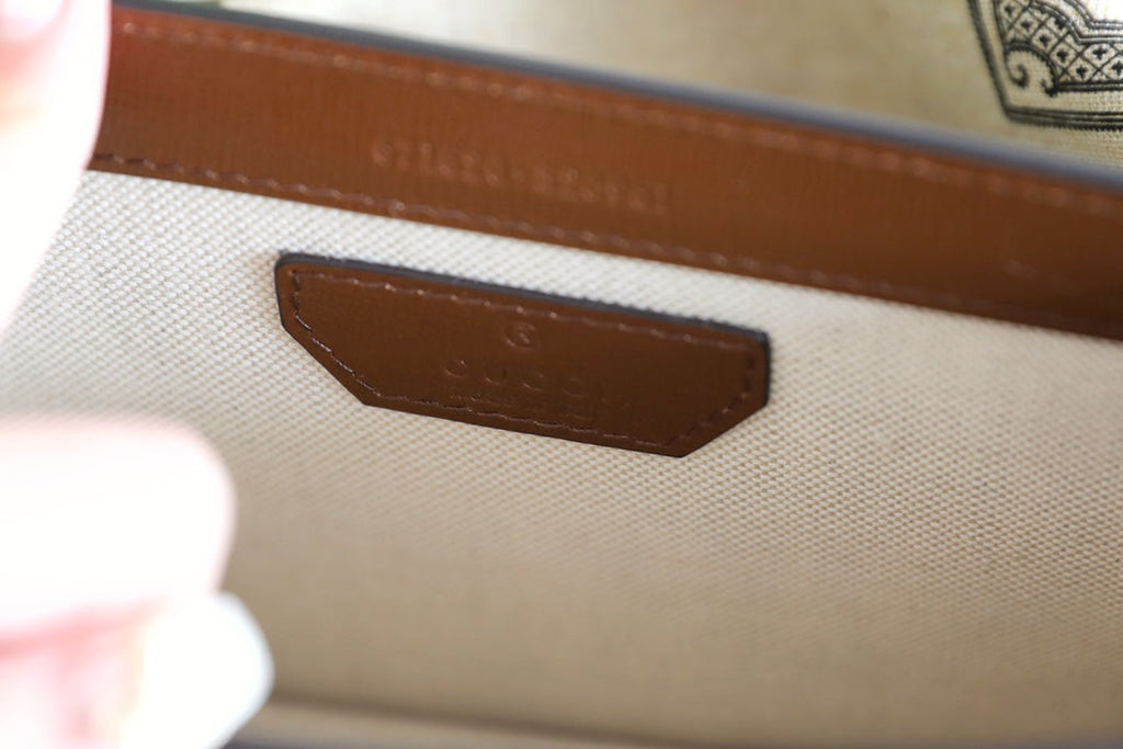 Gucci GG Retro Small Messenger Bag ¨C 671620