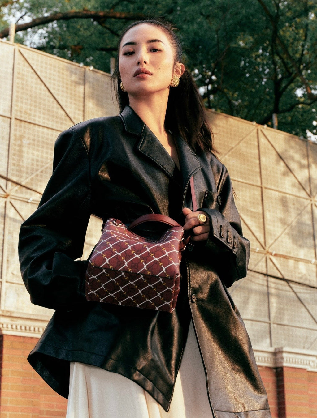 Gucci GG Emblem Bucket Bag ¨C 815118
