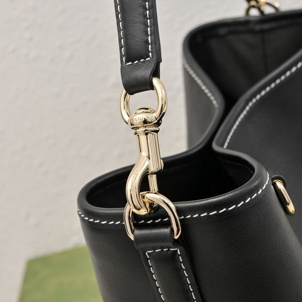 Gucci GG Emblem Bucket Bag ¨C 815118