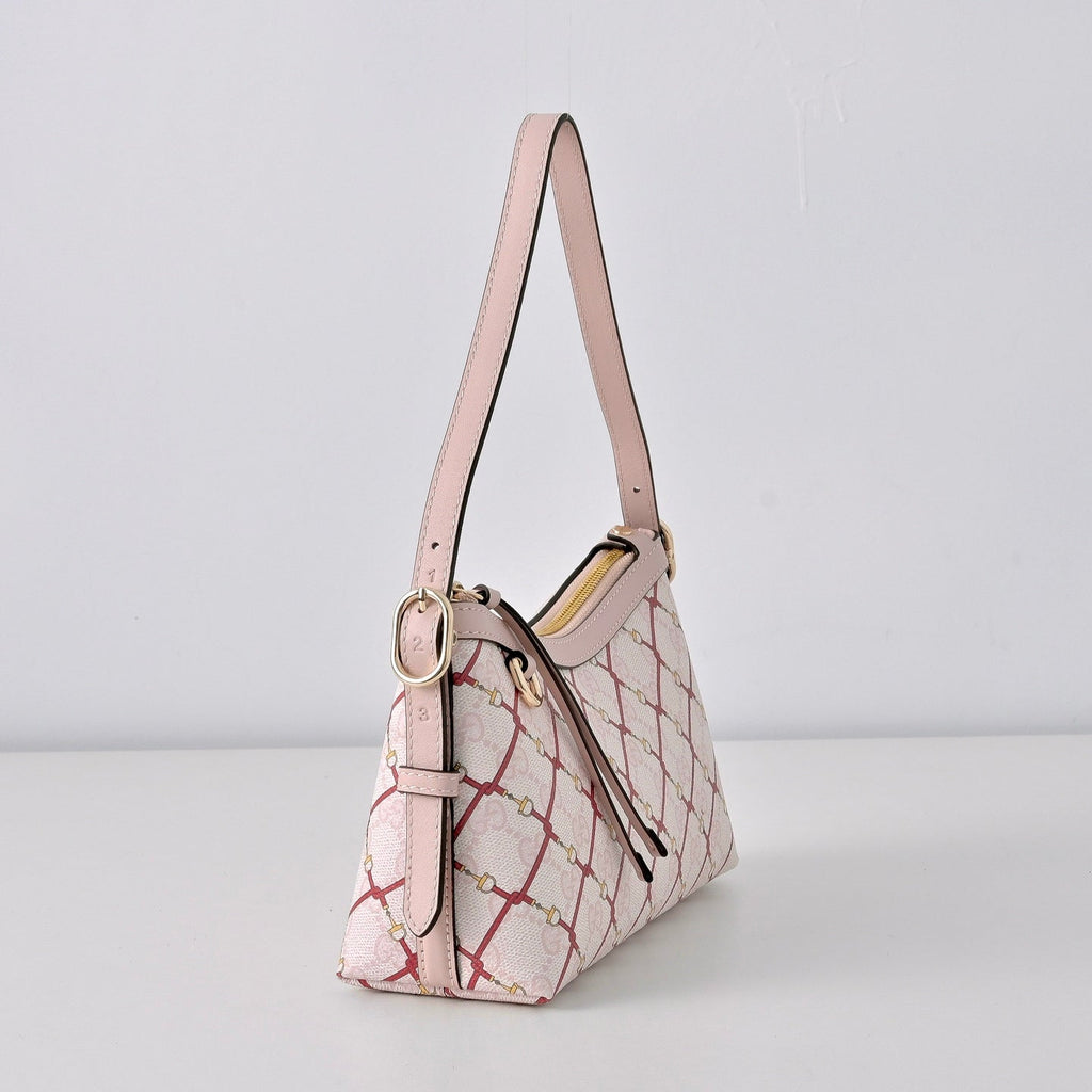 Gucci GG Emblem New Year Limited Shoulder Bag ¨C 847450