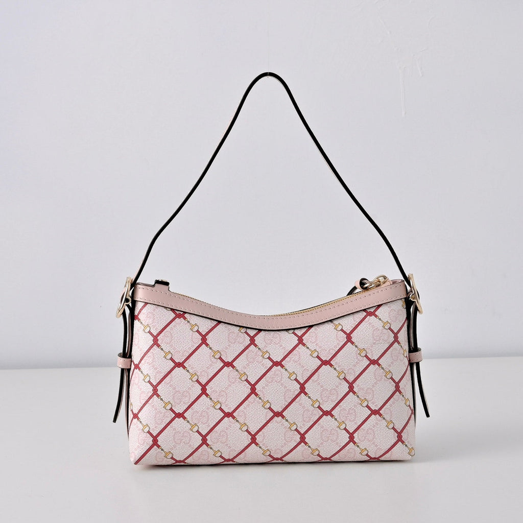 Gucci GG Emblem New Year Limited Shoulder Bag ¨C 847450
