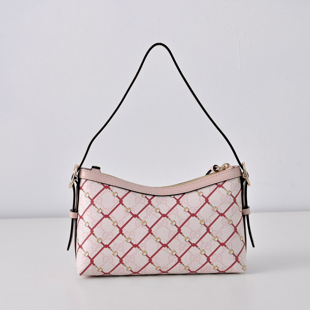Gucci GG Emblem New Year Limited Shoulder Bag ¨C 847450