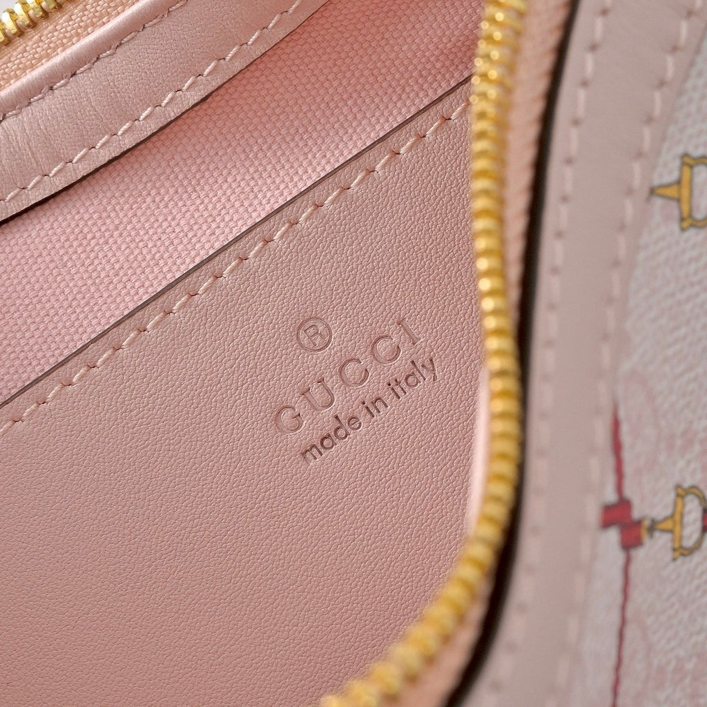 Gucci GG Emblem New Year Limited Shoulder Bag ¨C 847450