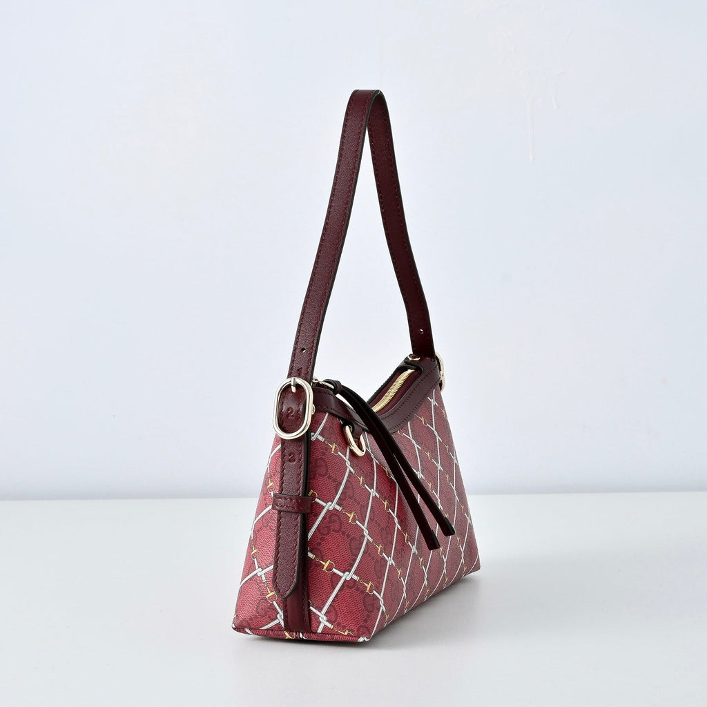 Gucci GG Emblem New Year Limited Shoulder Bag ¨C 847450