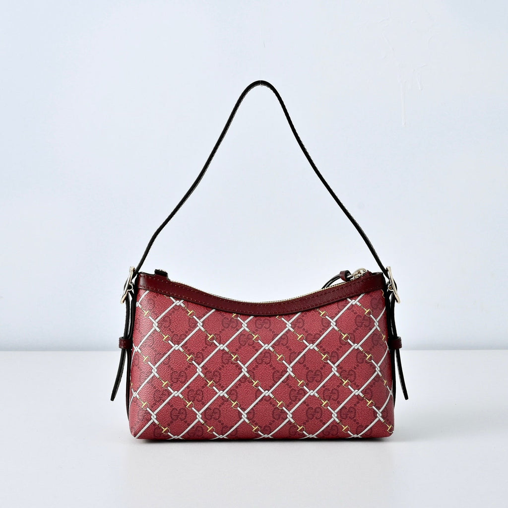 Gucci GG Emblem New Year Limited Shoulder Bag ¨C 847450