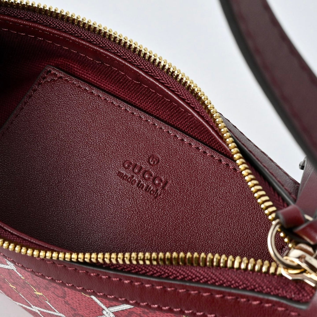 Gucci GG Emblem New Year Limited Shoulder Bag ¨C 847450