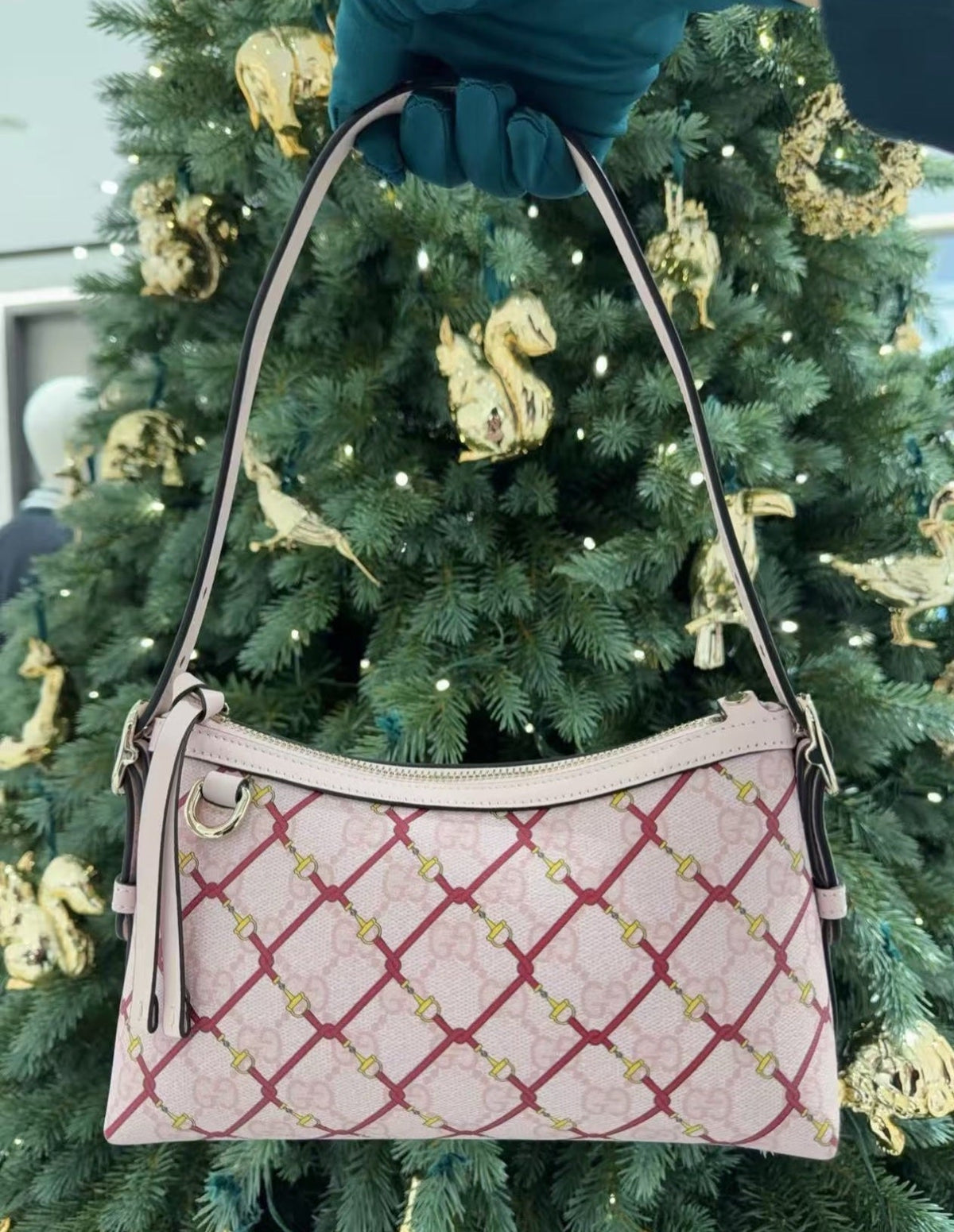 Gucci GG Emblem New Year Limited Shoulder Bag ¨C 847450