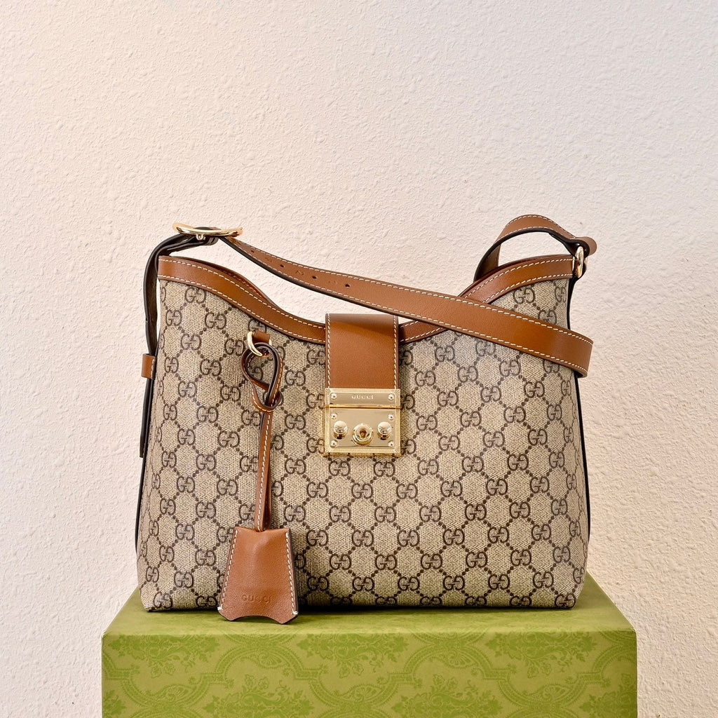 Gucci GG Padlock Shoulder Bag ¨C 839021