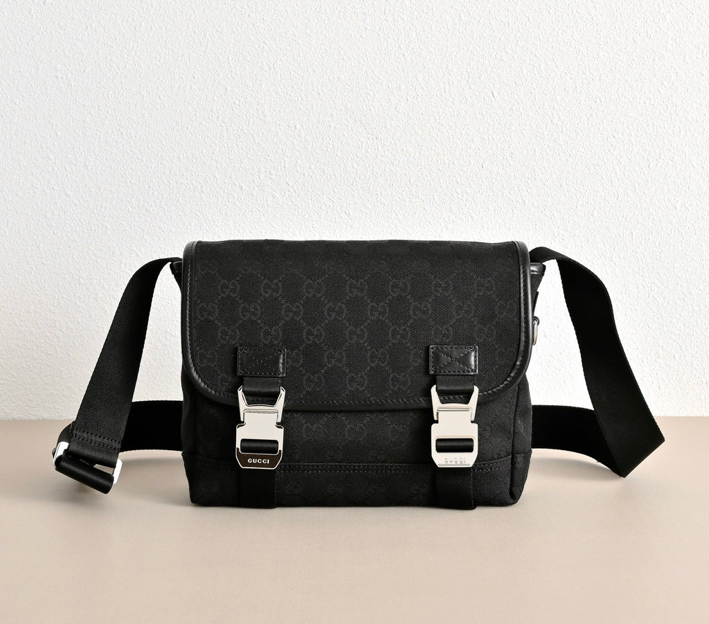 Gucci GG Canvas Small Crossbody Bag ¨C 854745