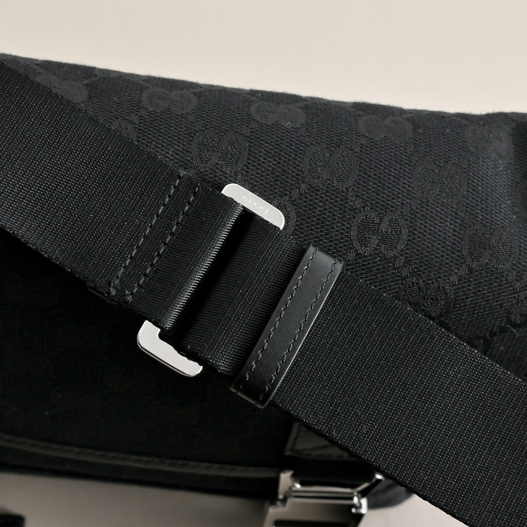 Gucci GG Canvas Small Crossbody Bag ¨C 854745