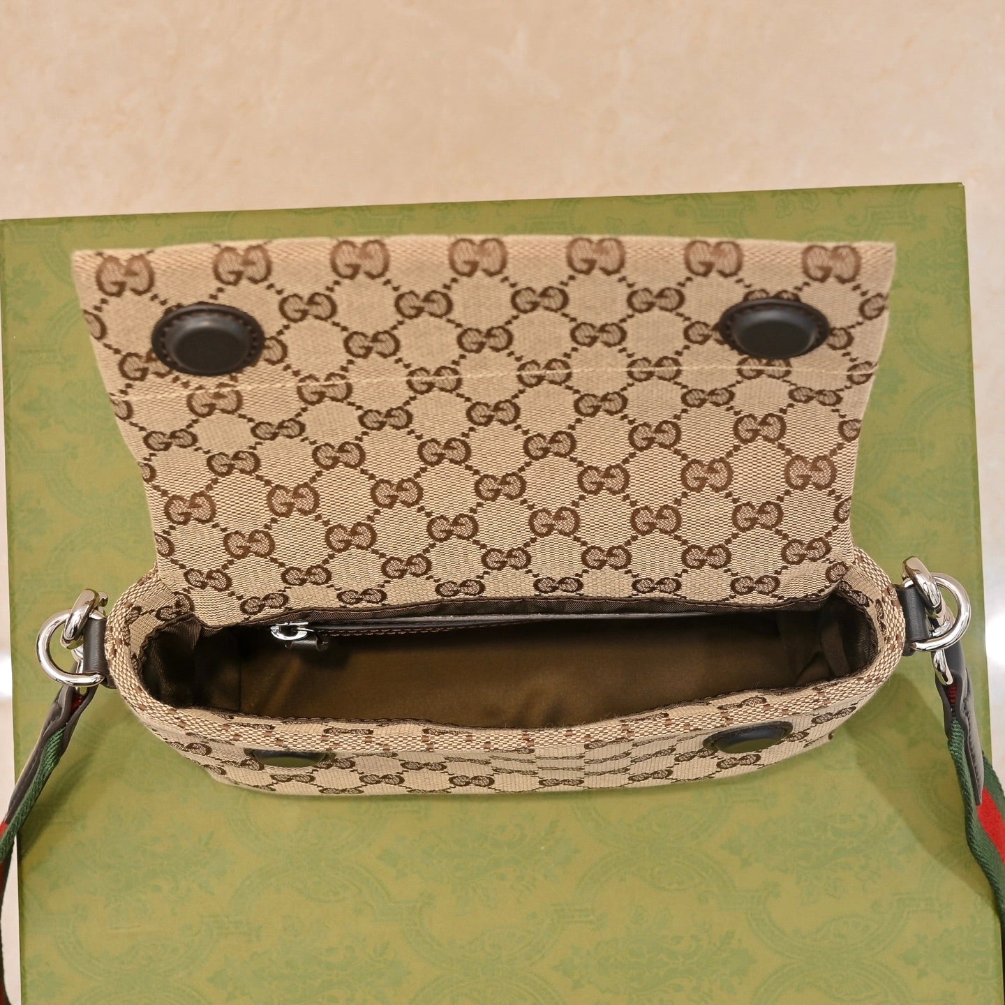 Gucci GG Canvas Small Top Handle Crossbody Bag ¨C 821617