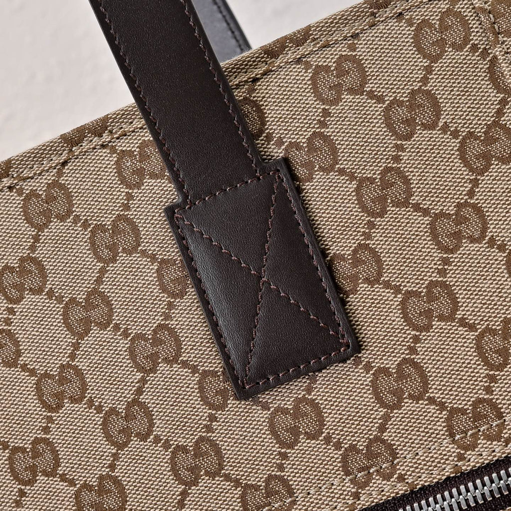 Gucci GG Canvas Medium Tote Bag ¨C 834796